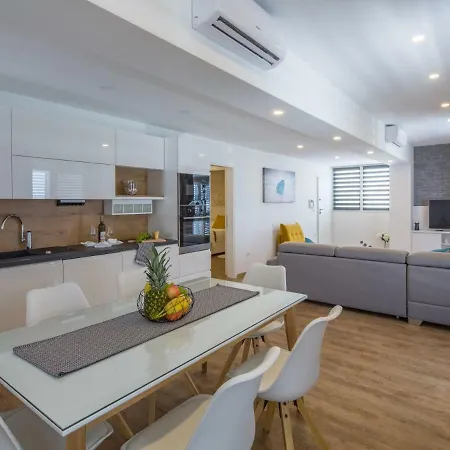 Hotel apartamentowy Franko Maris - Makarska Exklusiv 4*