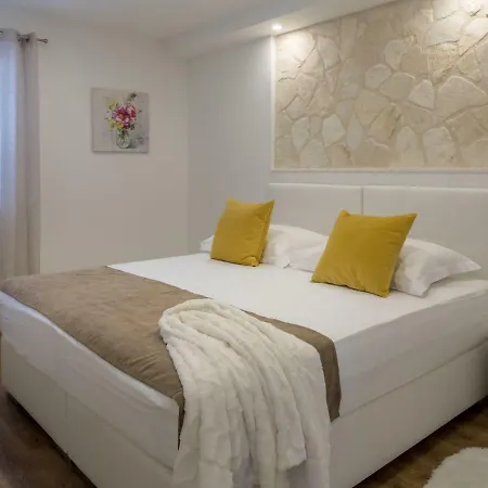 Hotel apartamentowy Franko Maris - Makarska Exklusiv 4*