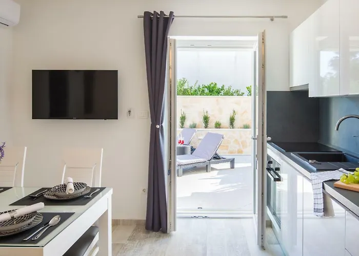 Franko Maris Aparthotel 4*