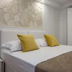 Franko Maris Aparthotel