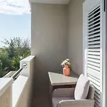 Franko Maris Aparthotel Podstrana