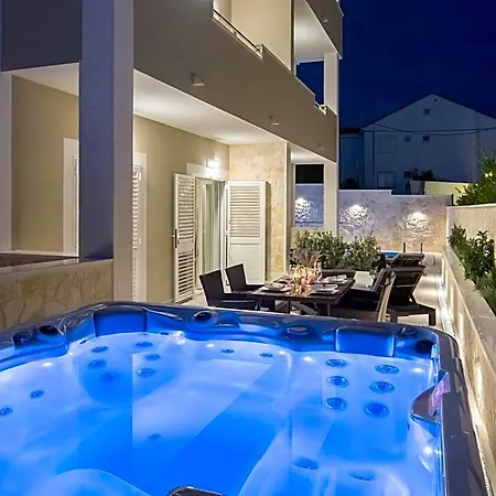 Franko Maris Hotel apartamentowy Podstrana